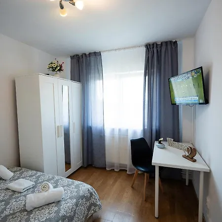Aurel Vlaicu Apartment- Gara Homestay